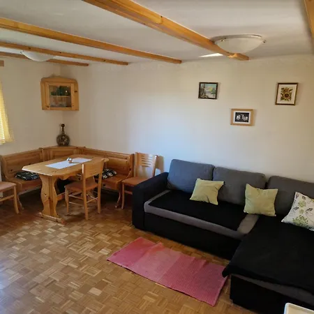 Hébergement de vacances Luxury Ana With Hot Tub