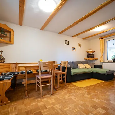 Luxury Ana With Hot Tub Visnja Gora