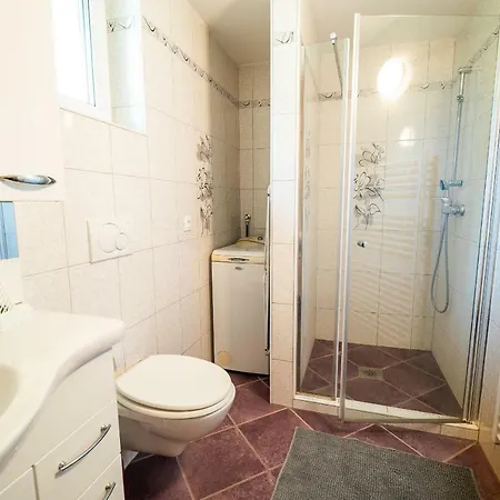 Luxury Ana With Hot Tub * Visnja Gora