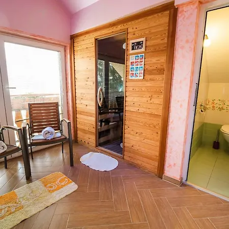 Сasa de vacaciones Luxury Ana With Hot Tub *