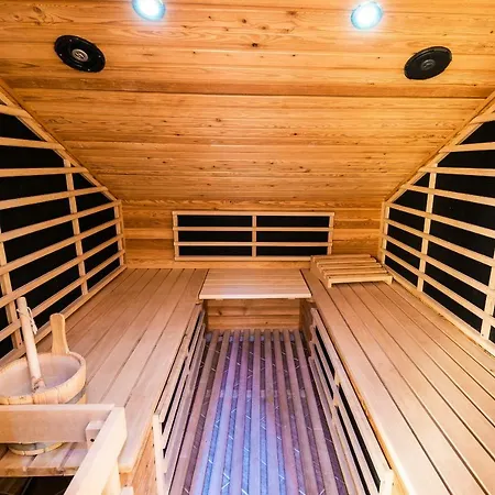 Luxury Ana With Hot Tub * Visnja Gora