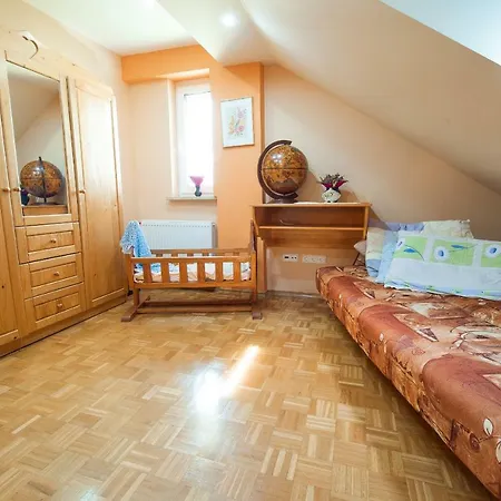 Holiday home Luxury Ana With Hot Tub *