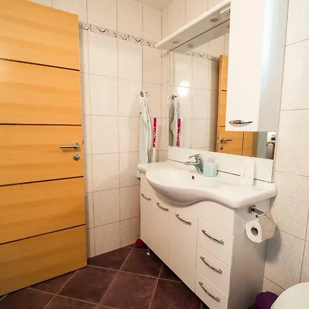 Luxury Ana With Hot Tub *