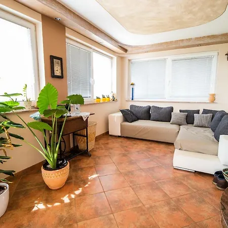 Luxury Ana With Hot Tub