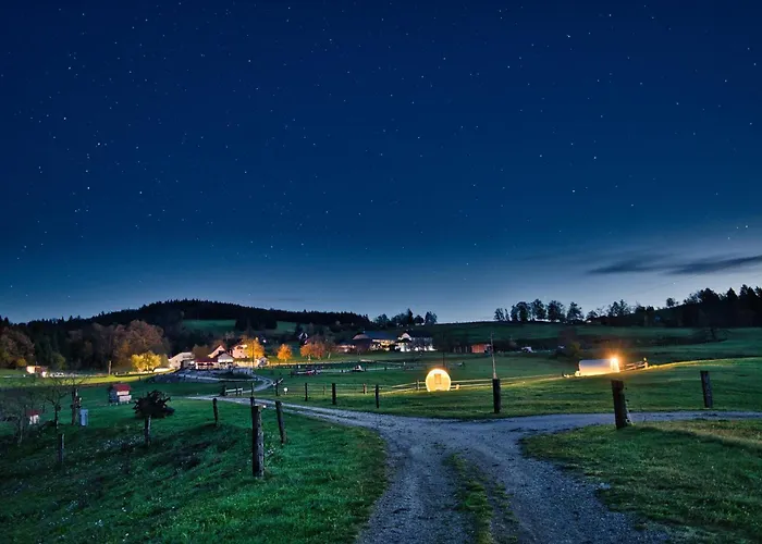 Luxury Ana With Hot Tub Ferienhaus