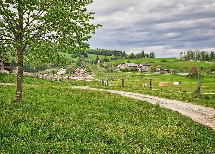 Luxury Ana With Hot Tub Ferienhaus Visnja Gora