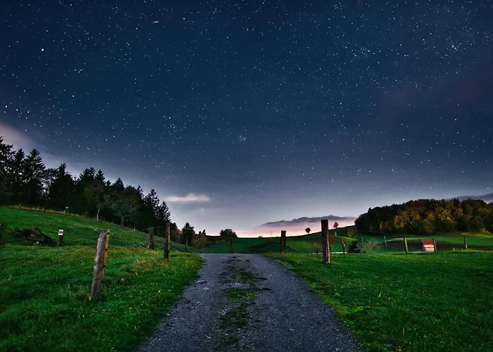 Luxury Ana With Hot Tub Visnja Gora