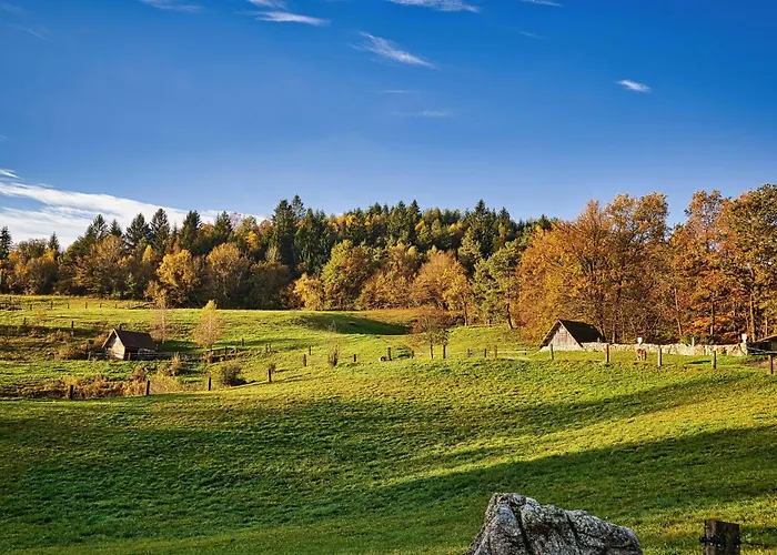 Luxury Ana With Hot Tub Ferienhaus *