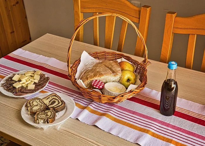 Luxury Ana With Hot Tub Ferienhaus