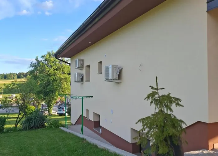 Luxury Ana With Hot Tub Ferienhaus