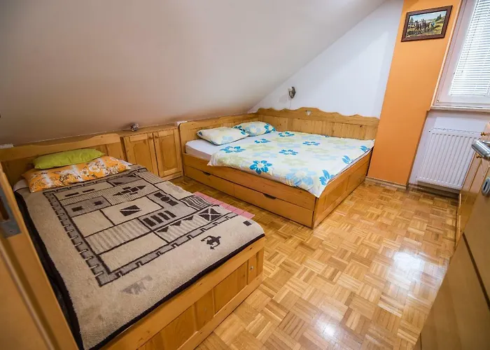 Luxury Ana With Hot Tub Visnja Gora